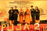  Foto Bersama Ketua Panitia Pelaksana, Moderator, Speaker, Wakil Ketua Pelaksana, dan Ketua Dhammasena TSM
